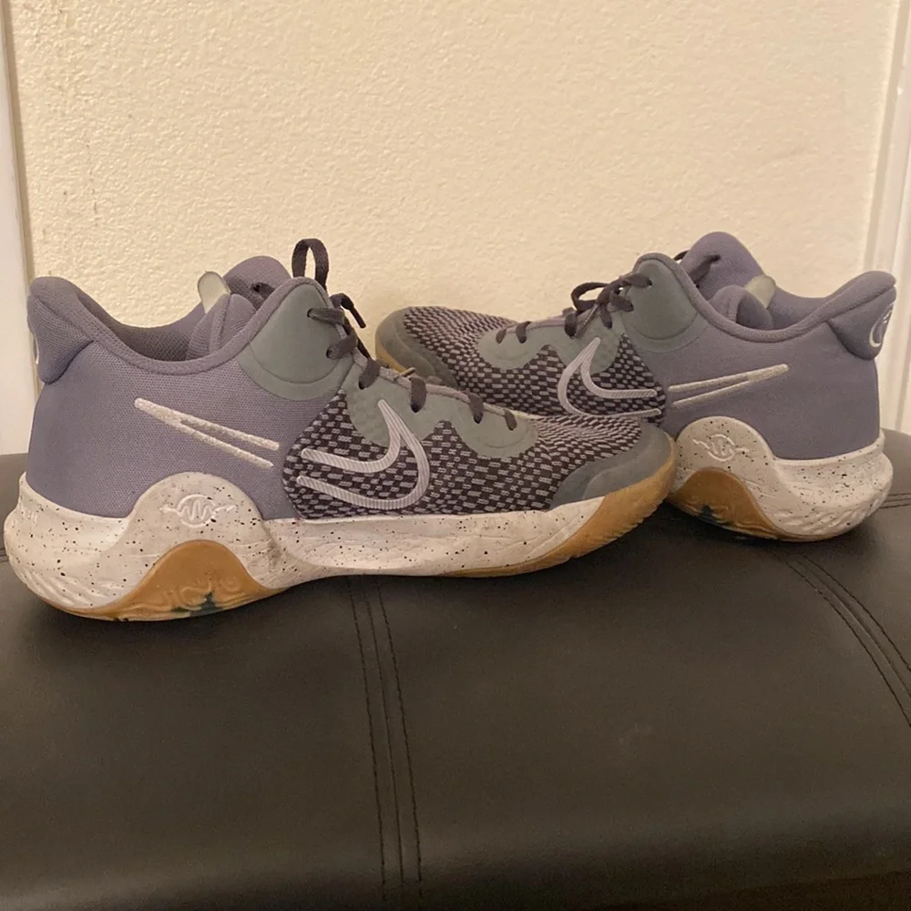Nike 11.5 - Picture 8 of 15